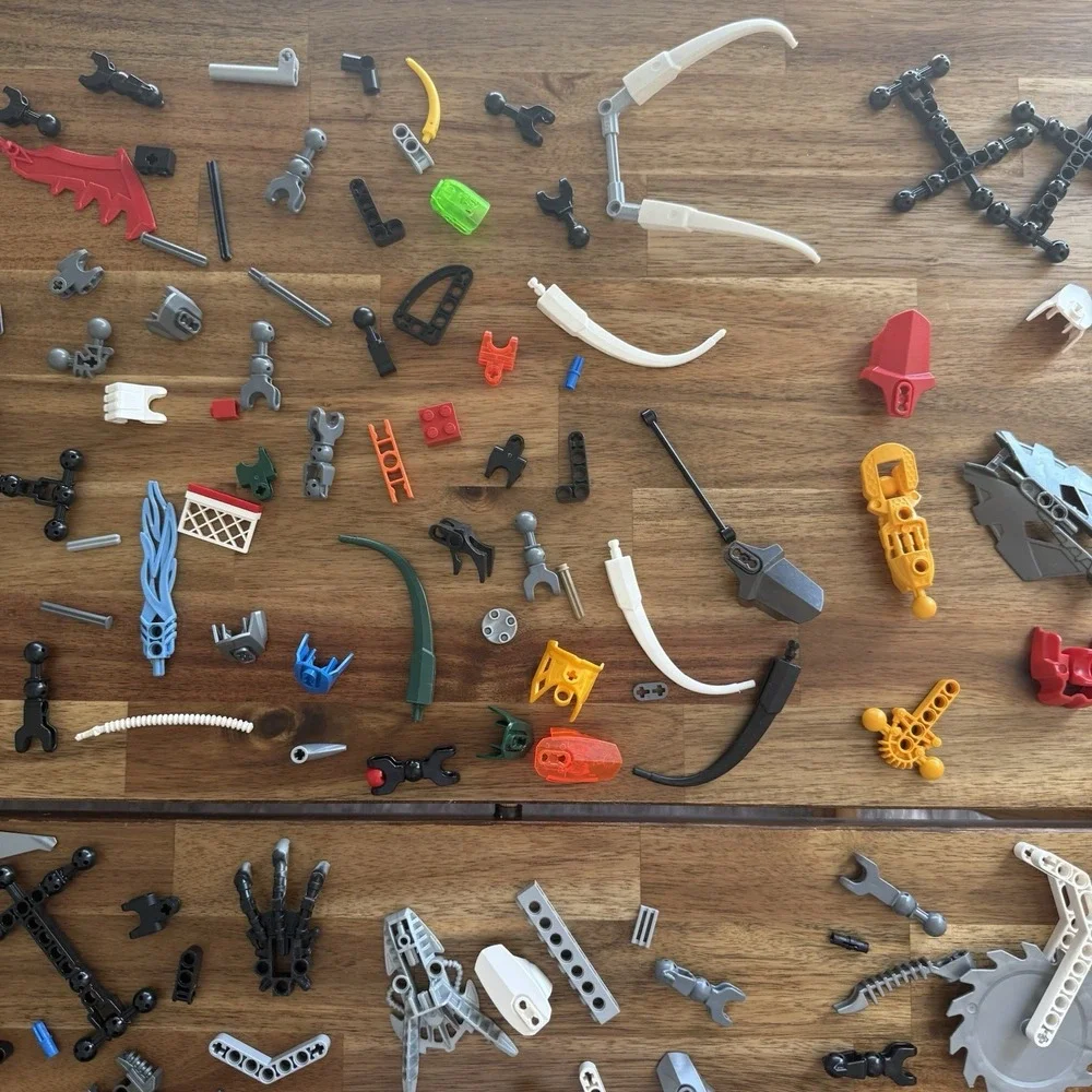 LEGO BIONICLE Hero Factory Bulk Lot of 200+ Parts Pieces 1 LB+ SEE PICTURES!